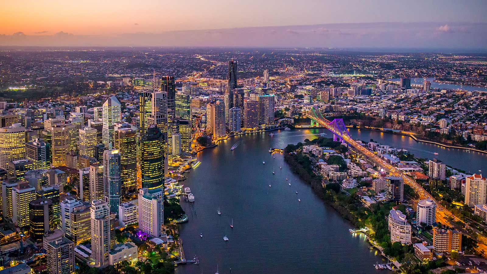 1600x900 Aerial Brisbane Dusk Bmstock 