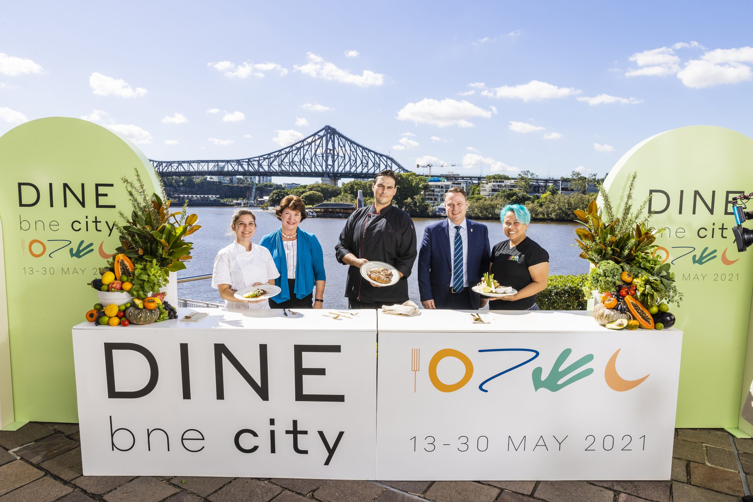 visit brisbane dine