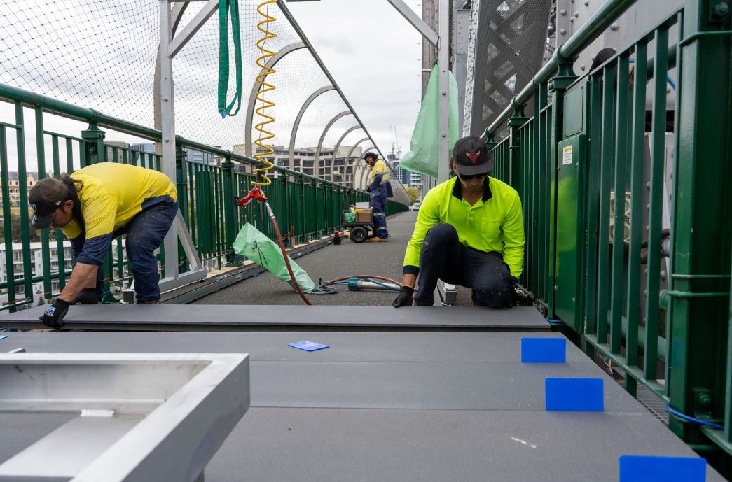 Story Bridge footpath replacement ahead of schedule